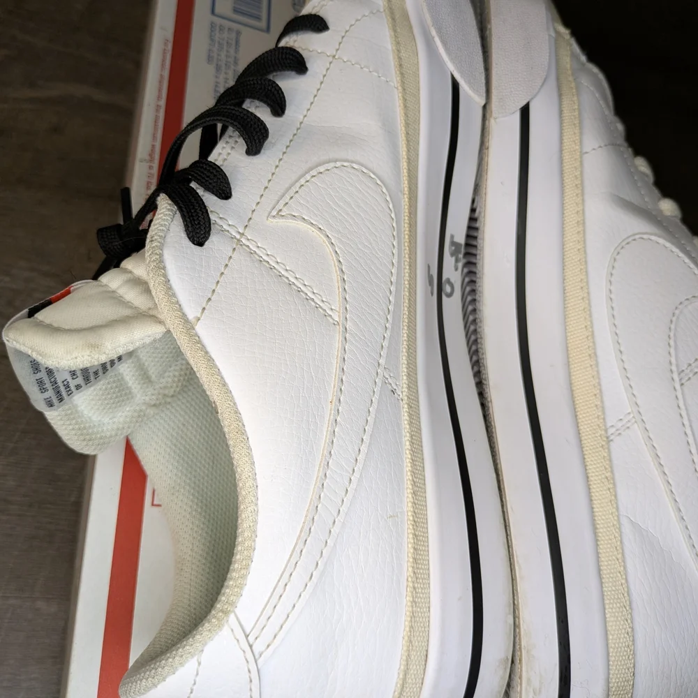 Nike Women's White Sneakers - Picture 3 of 6